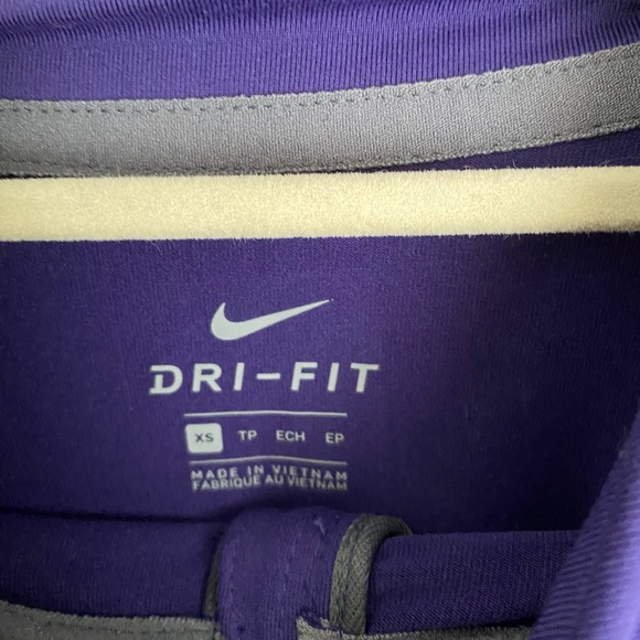 Purple NYU Nike 1/4 Dryfit Top - Picture 5 of 9